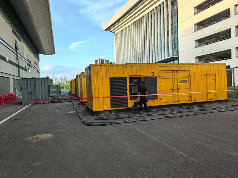 容县柴油发电机冬季保养注意事项？