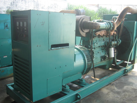 容县租赁发电机- 发电机碳刷磨损的原因是什么