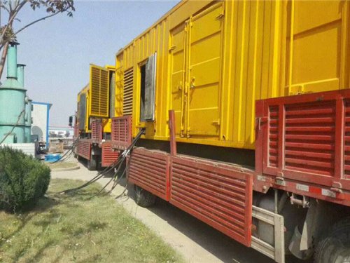 容县柴油发电机组如何和变压器配合使用？