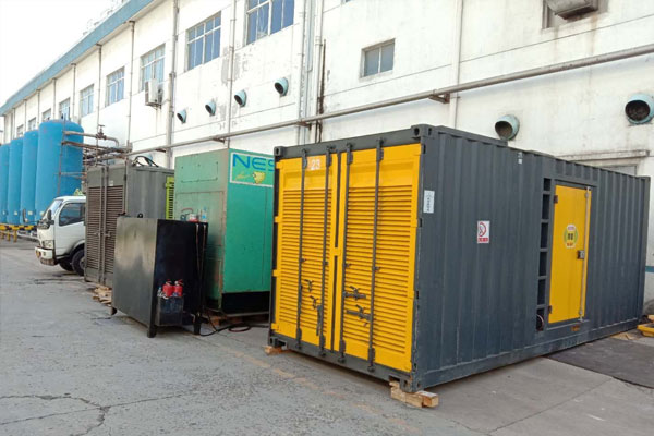 容县发电机组保养是确保其正常运行、延长使用寿命的关键，以下是一些保养注意事项