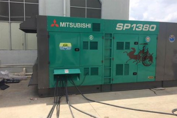 容县为什么有些柴油发电机组的输出电压可以调节？